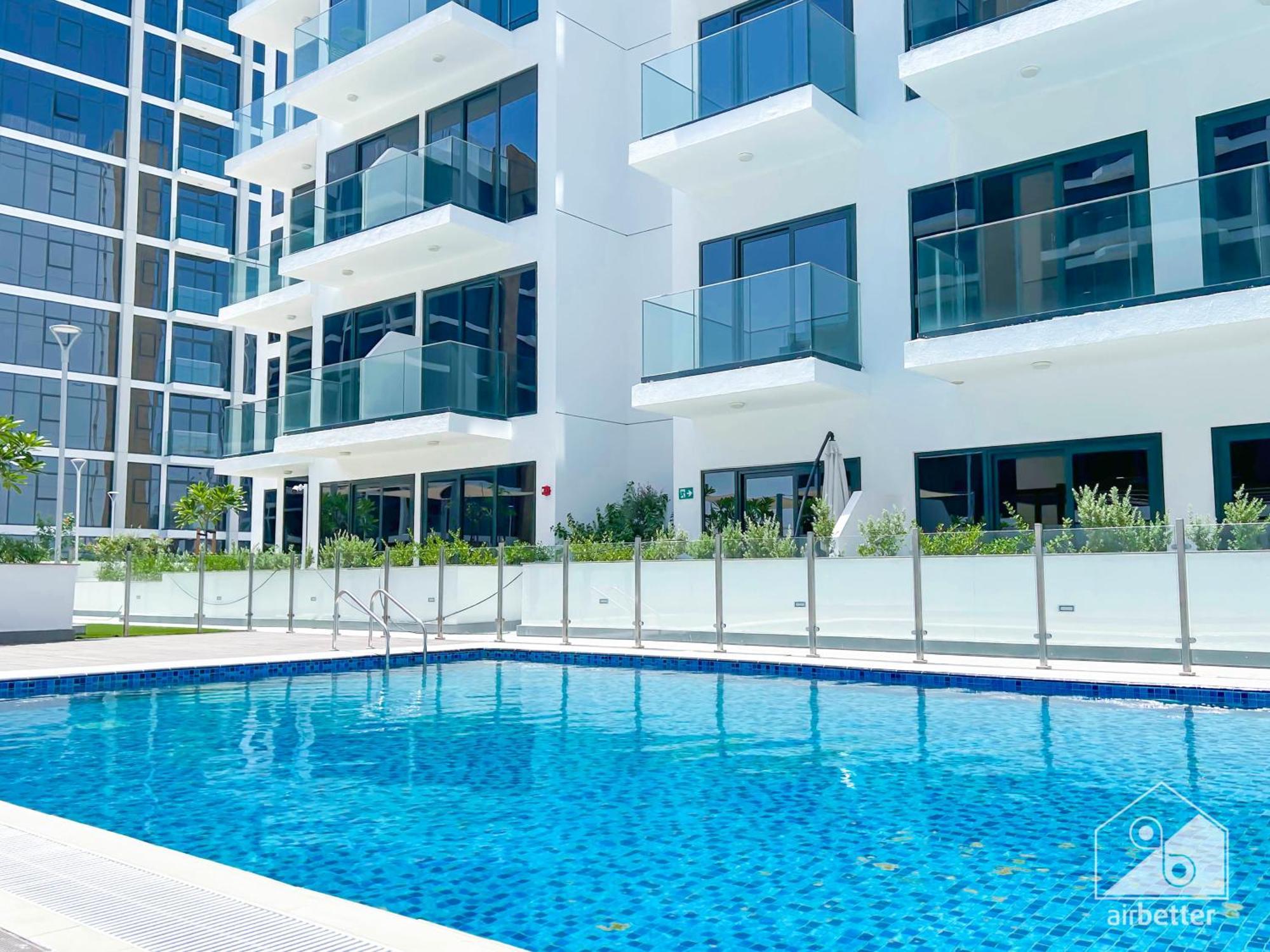 Charming Studio With Balcony In Azizi Riviera 두바이 외부 사진