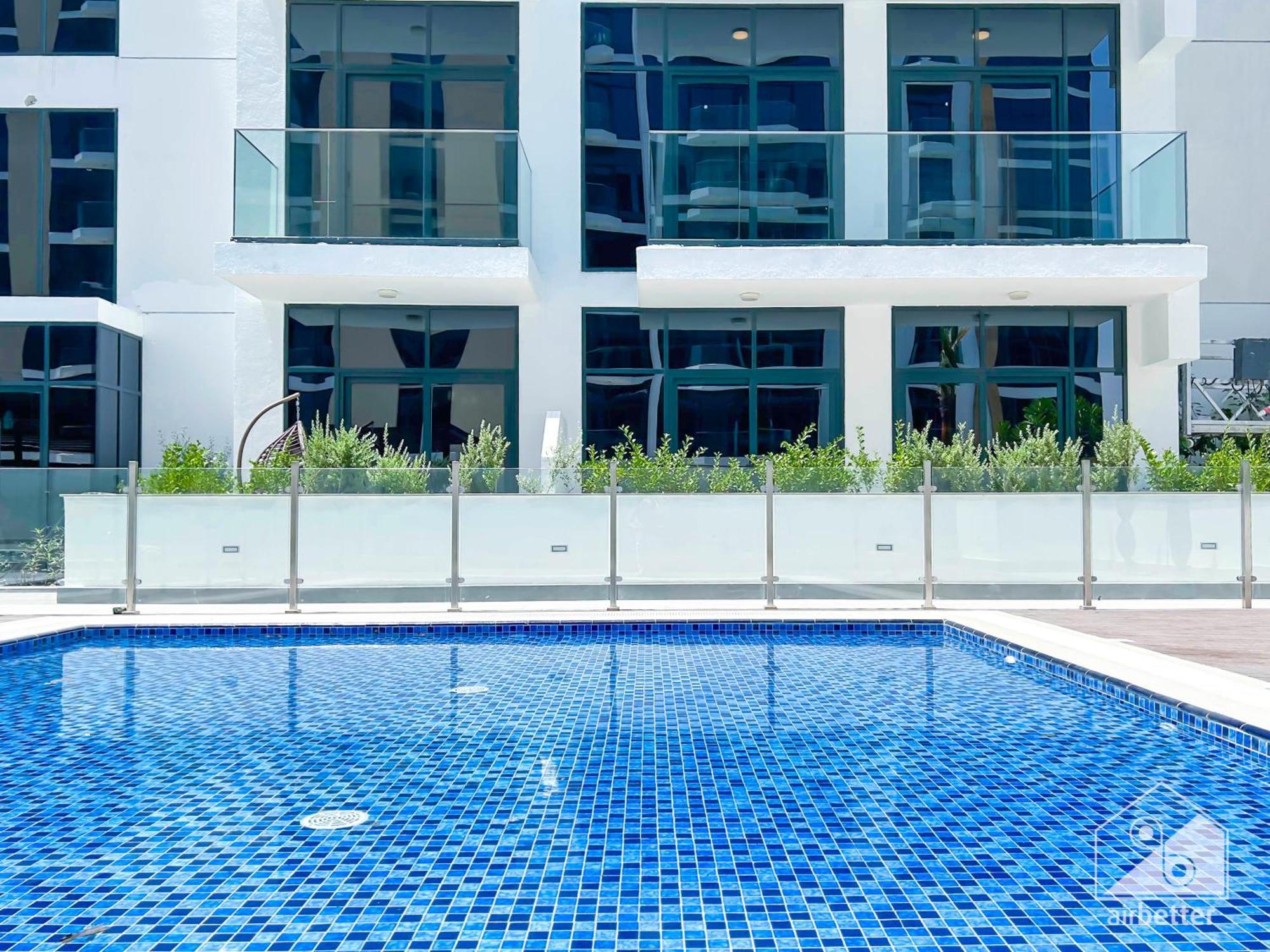 Charming Studio With Balcony In Azizi Riviera 두바이 외부 사진