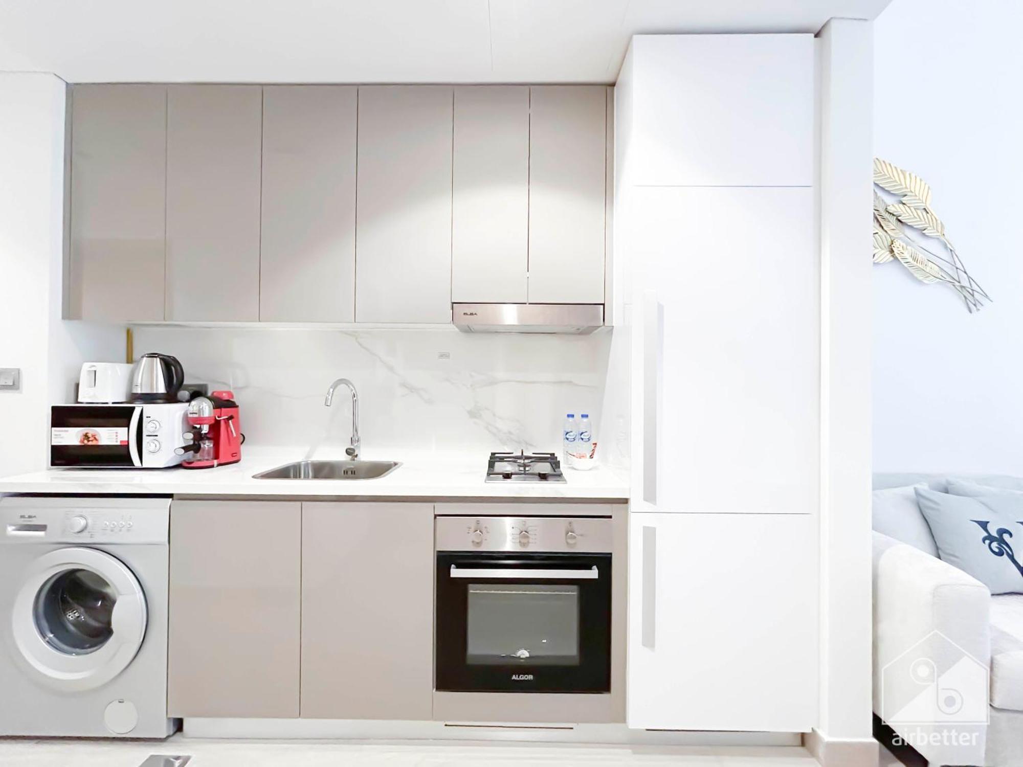Charming Studio With Balcony In Azizi Riviera 두바이 외부 사진